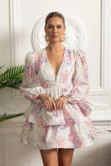 Vestido Curto Estampado – Decote V, Manga Bufante Lanterna e Saia em Camadas Estilo Cake, Cintura Império