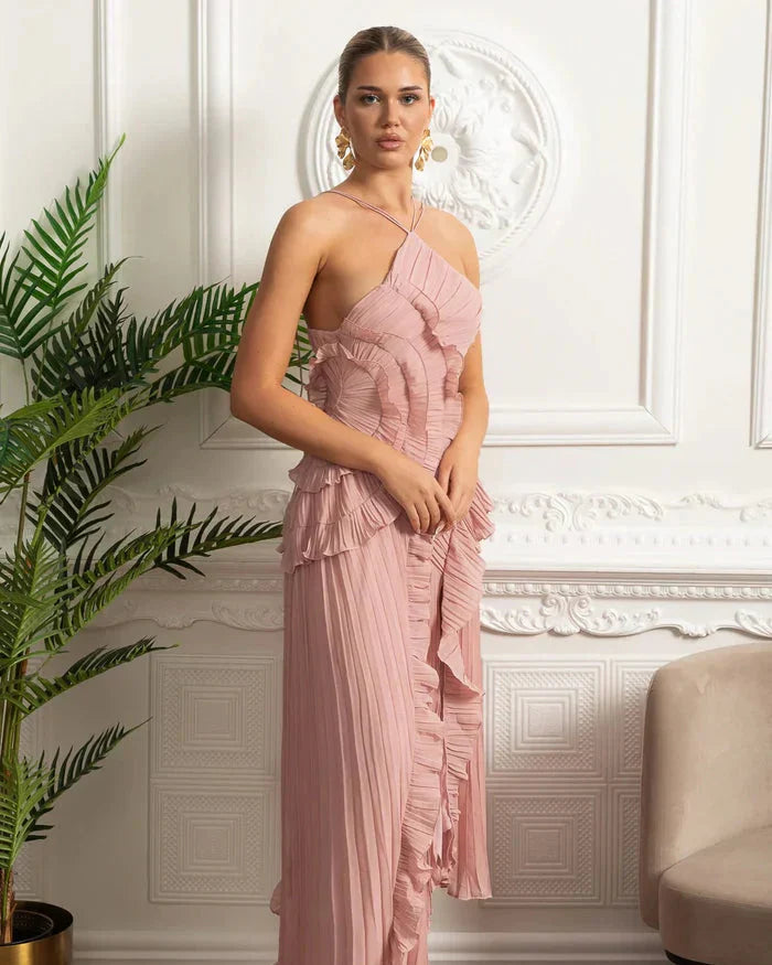 Vestido Sexy Assimétrico e Decote nas Costas – Sem Mangas, Com Babados, Cintura Alta e Modelagem Slim