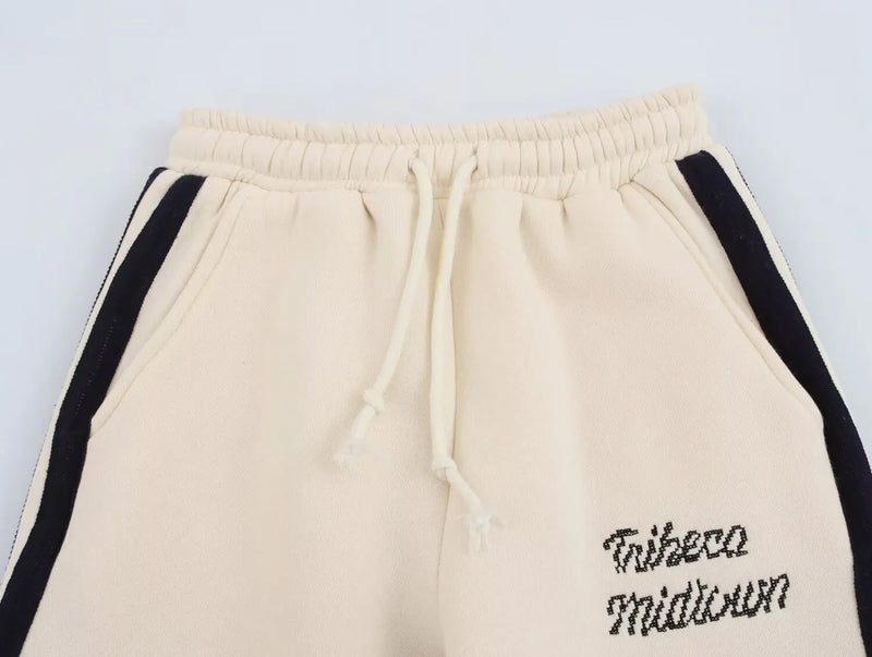 Conjunto Jogger Feminino Forrado em Lã – Bordado, Ajuste Solto e Design Térmico