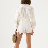 Conjunto bordado com cinto - Novidade