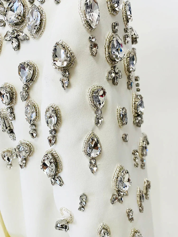 Blazer Longo com Botões Duplos e Aplique de Pedrarias – Bordado à Mão