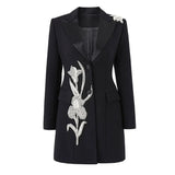 Blazer/Vestido Com bordado em Cristais - Com lapela em cetim