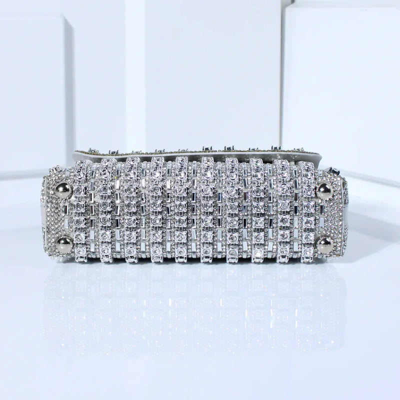 Bolsa Glamour Prateada com Brilho de Strass